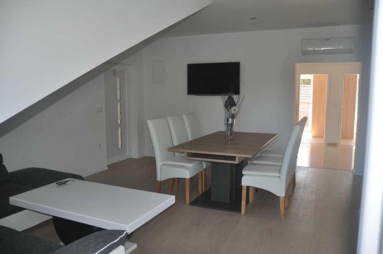 Anna Apartment Marina Exteriér fotografie